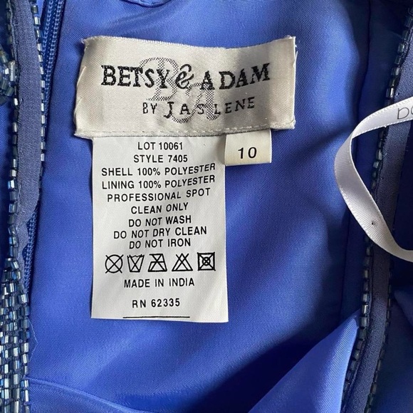 SOLD - Picture 4 of 8